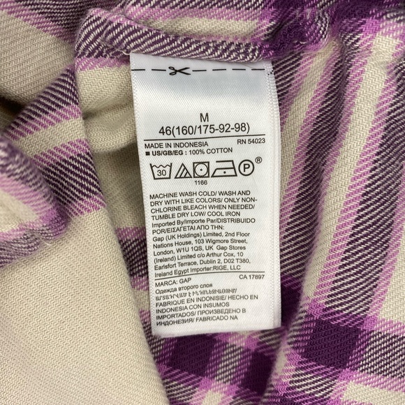 💥BOGO💥 Gap Plaid Oversized Flannel, purple, pink and cream plaid - Picture 6 of 6